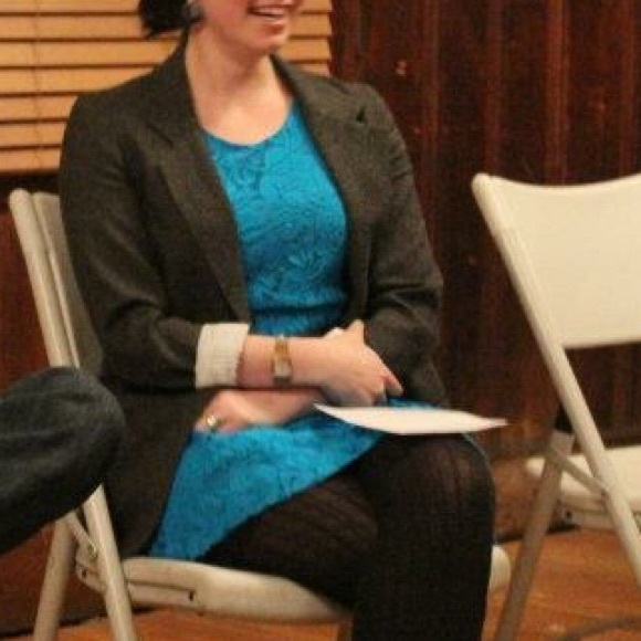 The BEST grey blazer you’ll ever own! - Picture 5 of 5